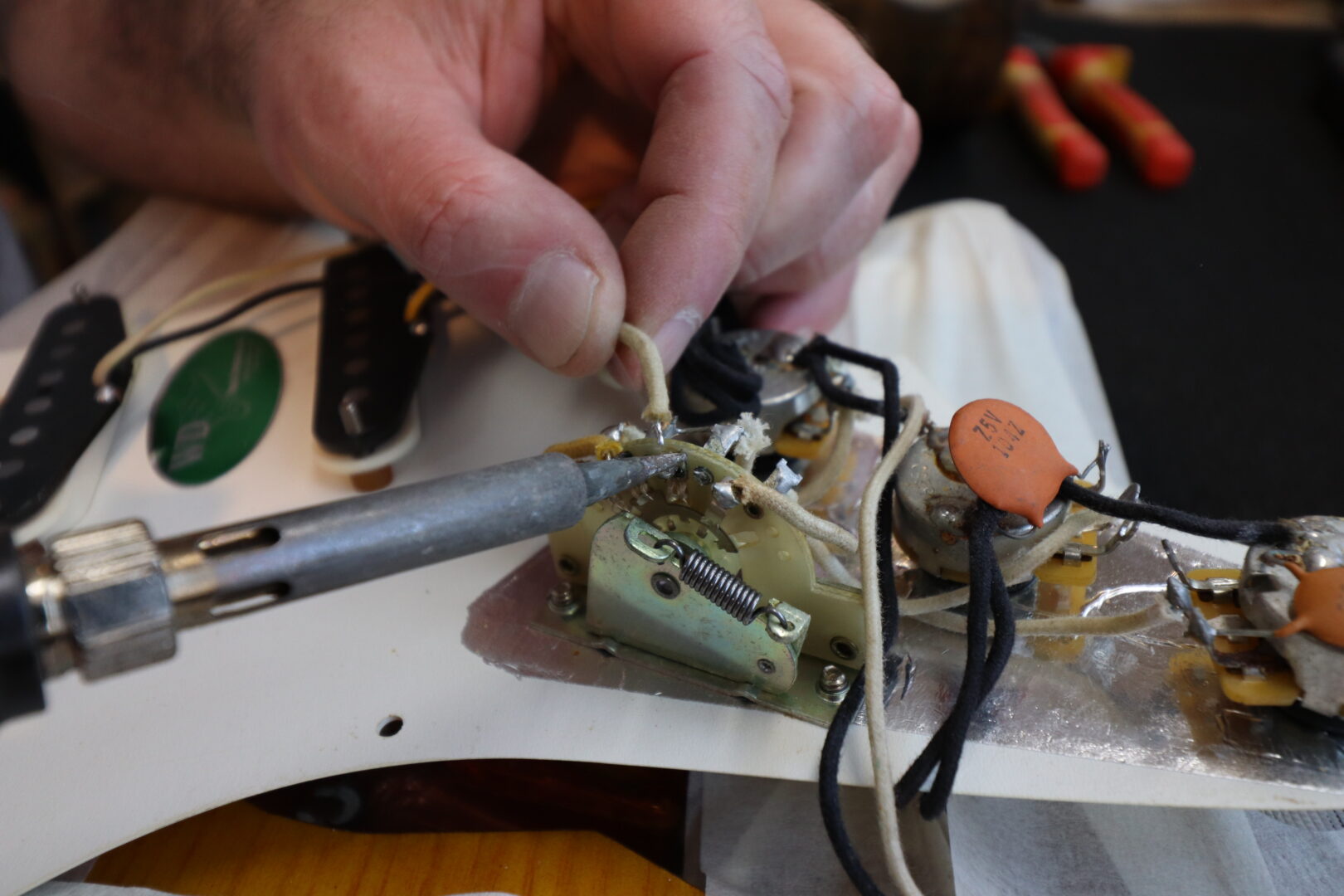 installing strat pickups